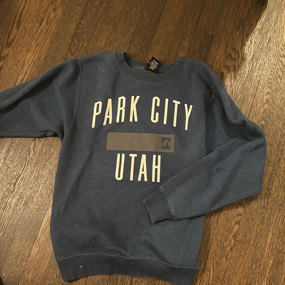 COPY - Park City Utah sweatshirt navy size small